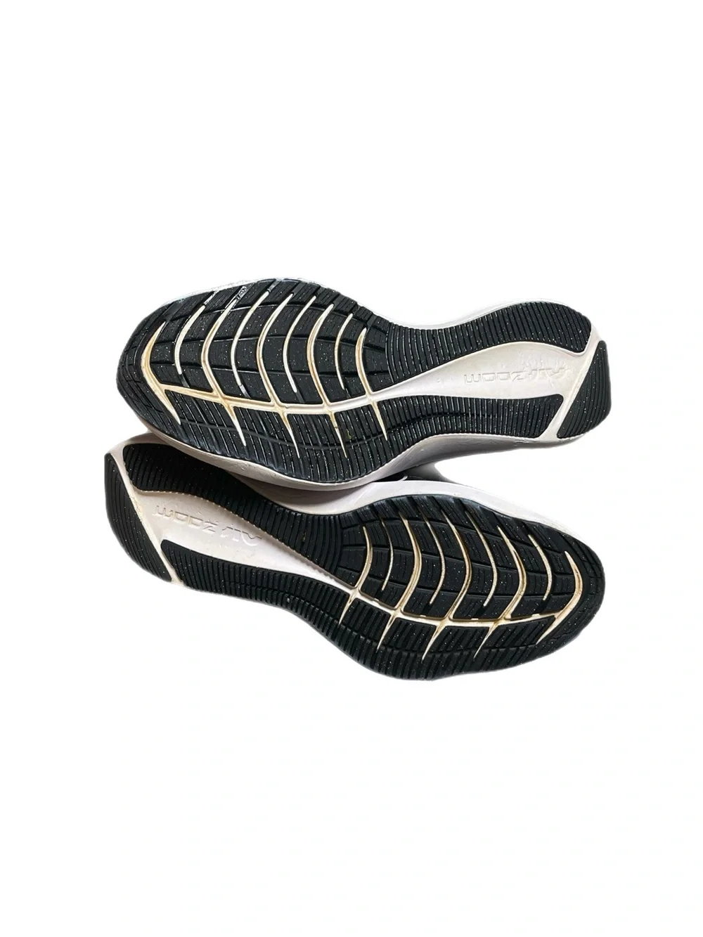 Women’s NIKE Zoom Winflo Black Active Sneakers
